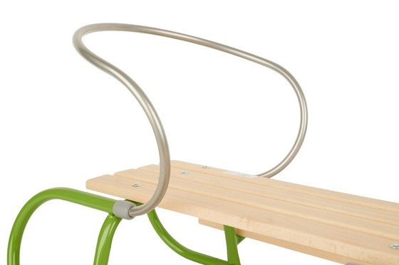 Sanki z podnóżkami i oparciem