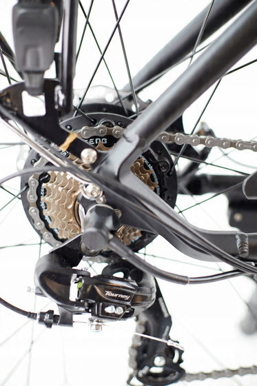 Rower elektryczny trekkingowy 700C 28 cali aluminiowy rama 18 cala M 10.4Ah