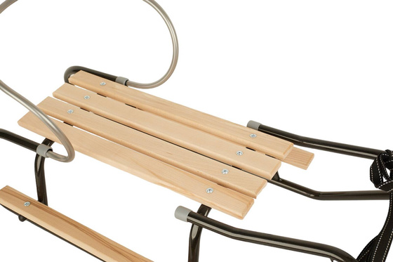 Sanki z podnóżkami i oparciem