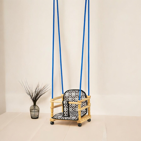 Huśtawka drewniana z materacykiem