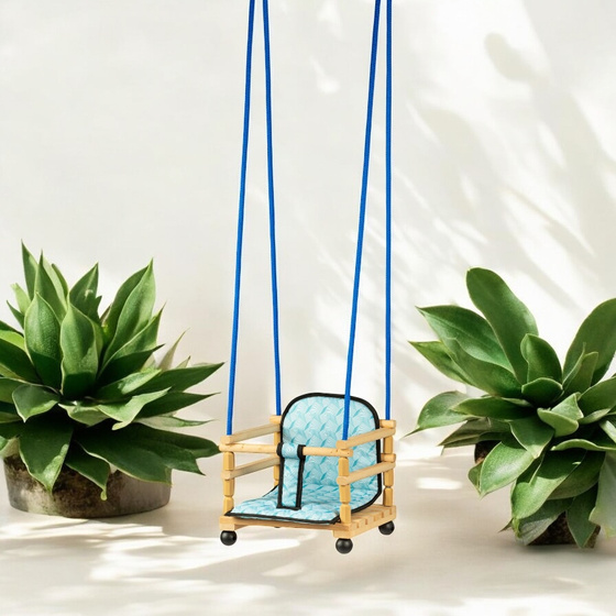 Huśtawka drewniana z materacykiem